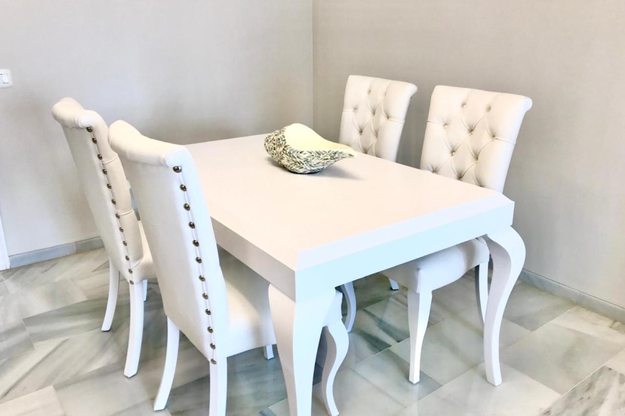 Mi Capricho Beachfront- 9D Apartment With Sea Views - Costa Del Sol Ла Кала де Михас Екстериор снимка