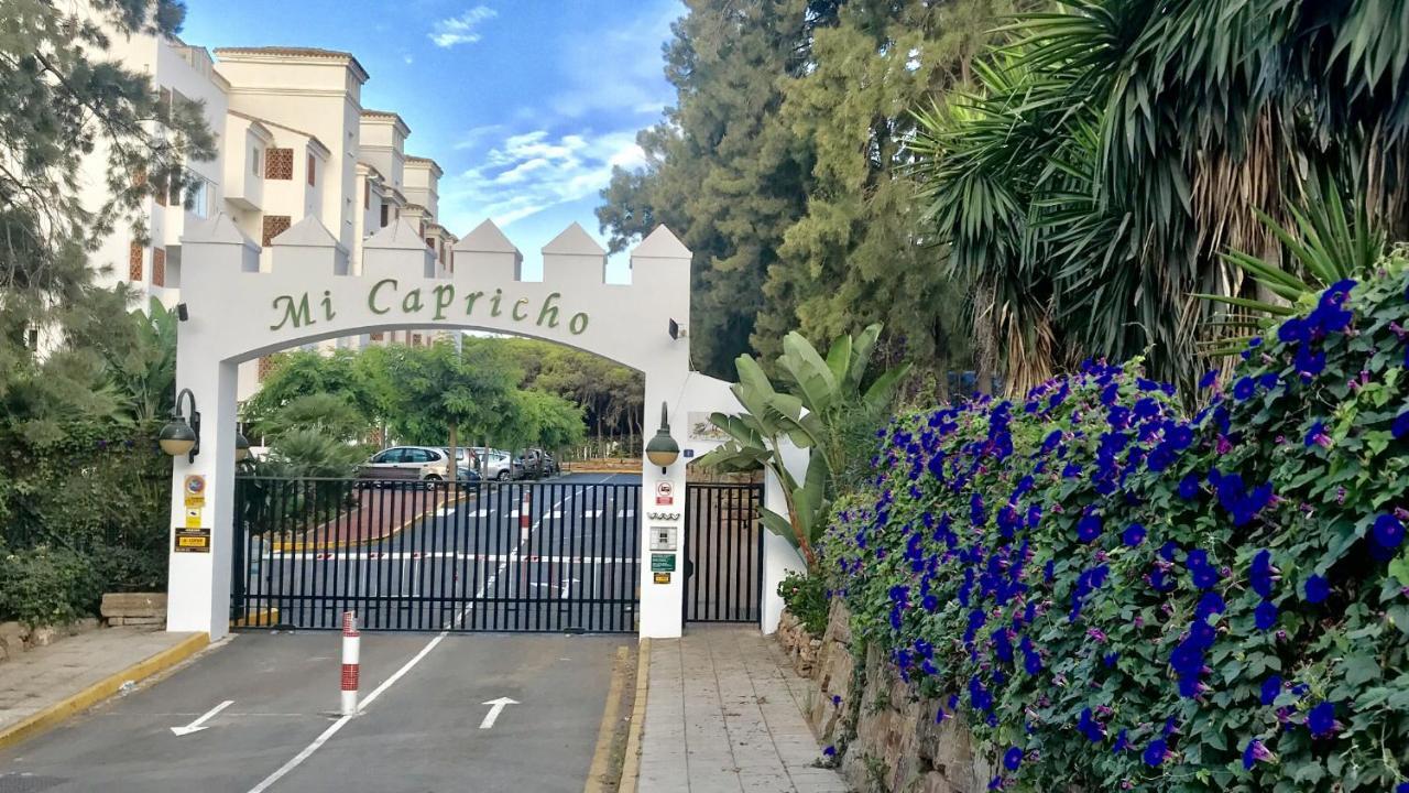 Mi Capricho Beachfront- 9D Apartment With Sea Views - Costa Del Sol Ла Кала де Михас Екстериор снимка